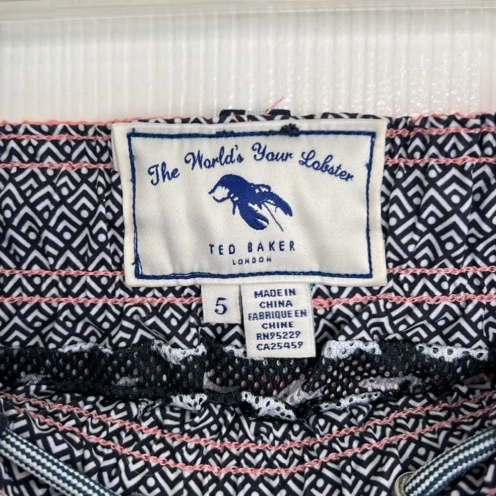TED BAKER Lobster-Print Swim Trunks men’s size L/XL